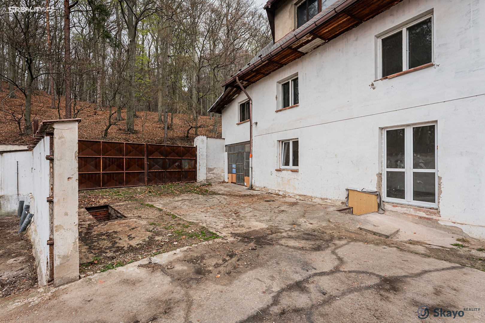 Prodej  rodinného domu 366 m², pozemek 1 241 m², Lounická, Litvínov - Hamr