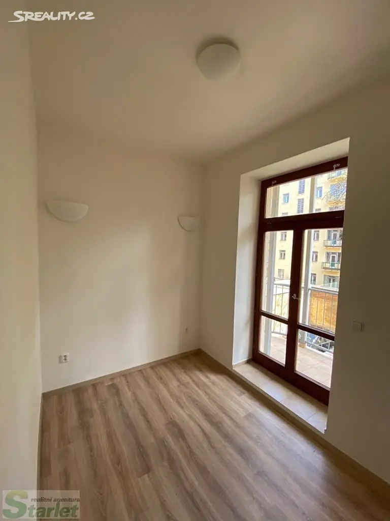 Pronájem bytu 2+1 59 m², Šmeralova, Praha 7 - Bubeneč