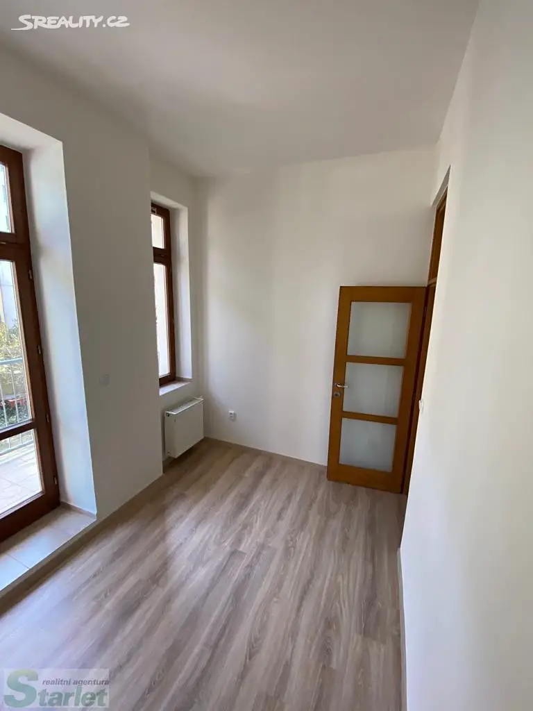 Pronájem bytu 2+1 59 m², Šmeralova, Praha 7 - Bubeneč