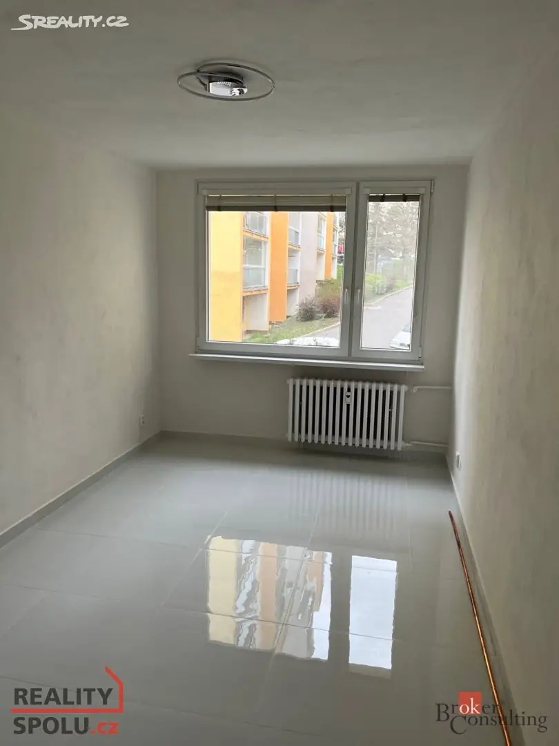 Pronájem bytu 3+1 70 m², Škábova, Praha 10 - Záběhlice