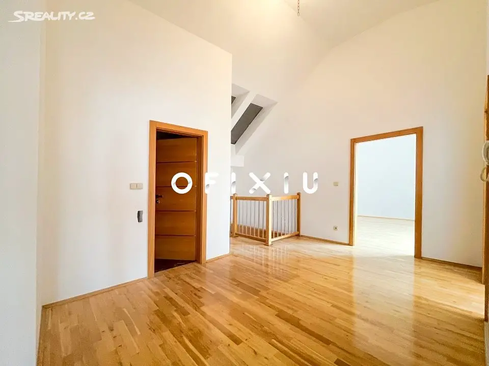 Pronájem bytu 5+kk 300 m² (Mezonet), Jaselská, Brno - Veveří