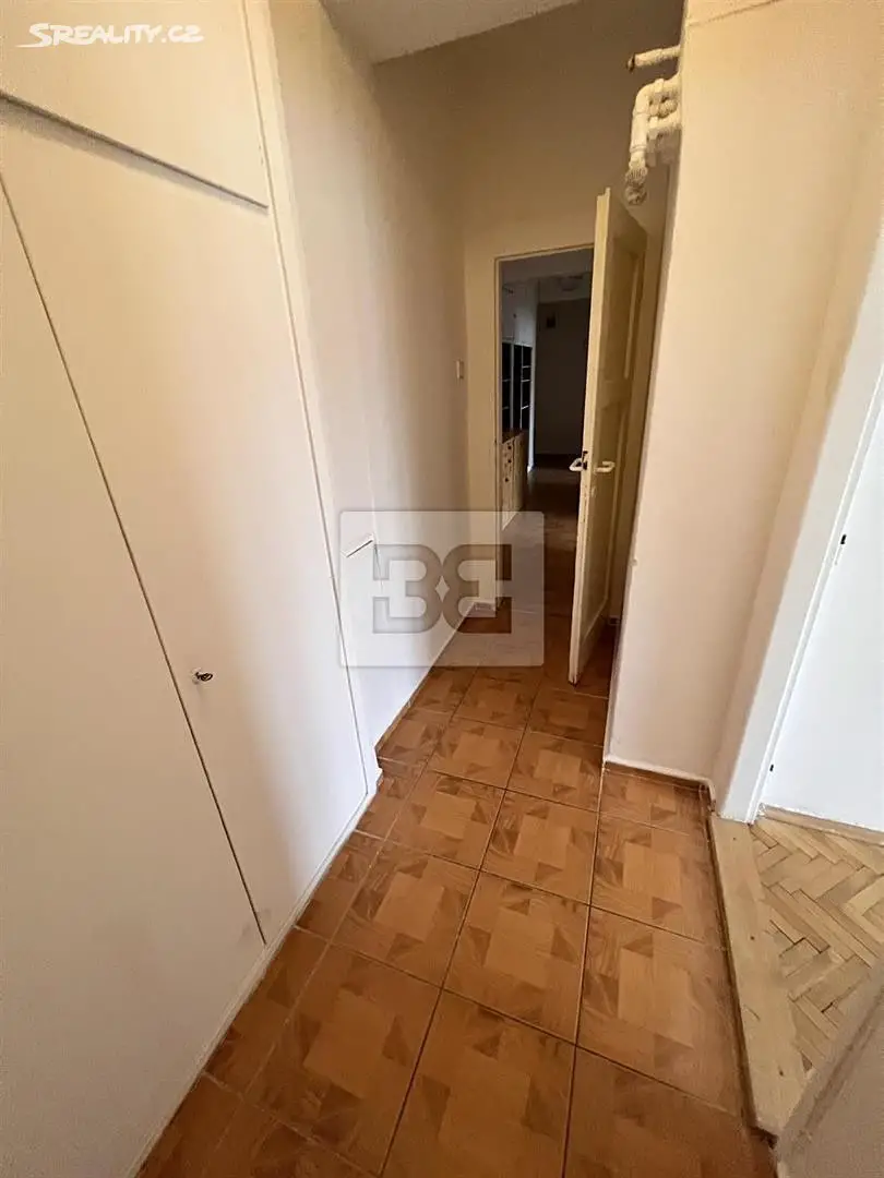 Pronájem bytu 2+1 70 m², Lvovská, Praha 10 - Vršovice