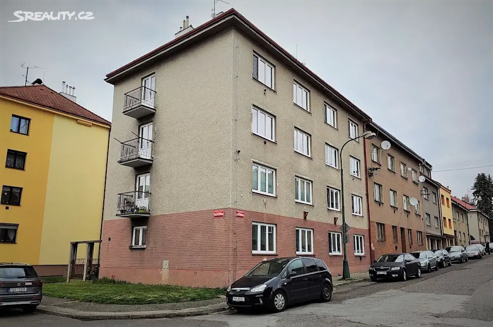 Prodej bytu 3+1 58 m², Železničářská, Jičín - Valdické Předměstí