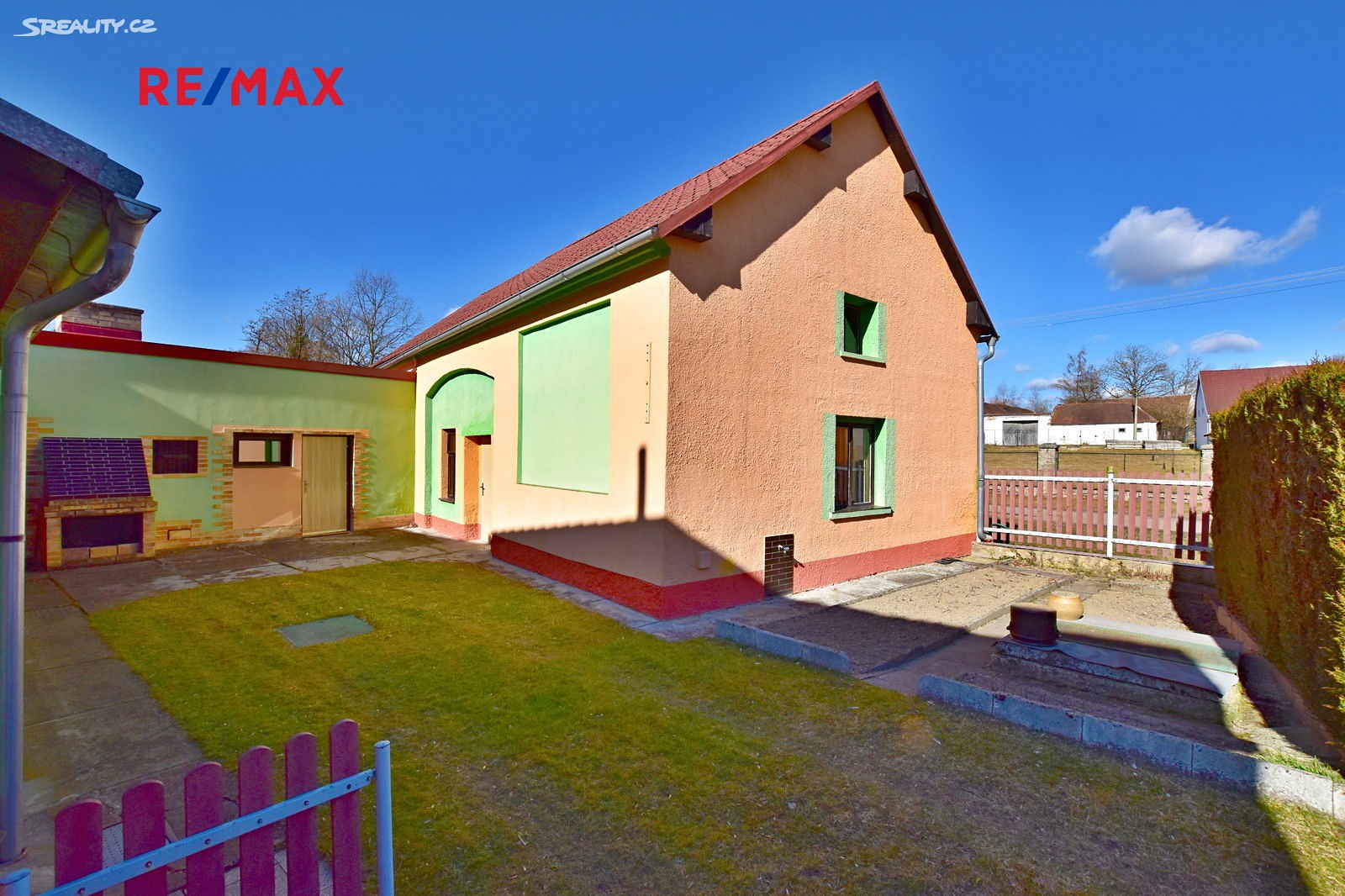 Prodej  chalupy 1 290 m², pozemek 1 290 m², Dívčice - Česká Lhota, okres České Budějovice