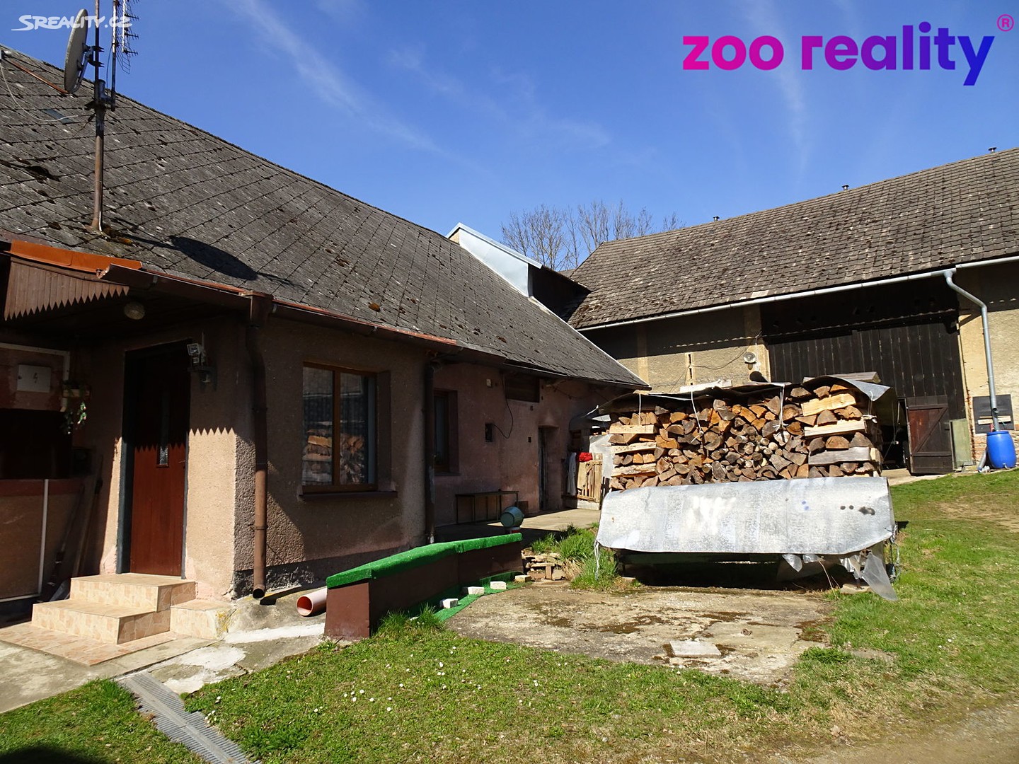 Prodej  rodinného domu 500 m², pozemek 1 200 m², Přibyslav - Dolní Jablonná, okres Havlíčkův Brod