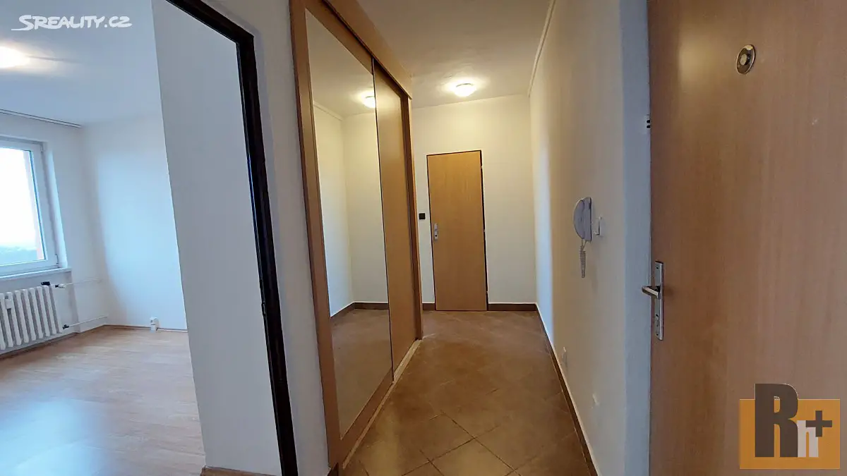 Pronájem bytu 2+1 54 m², Masarykova třída, Orlová - Lutyně
