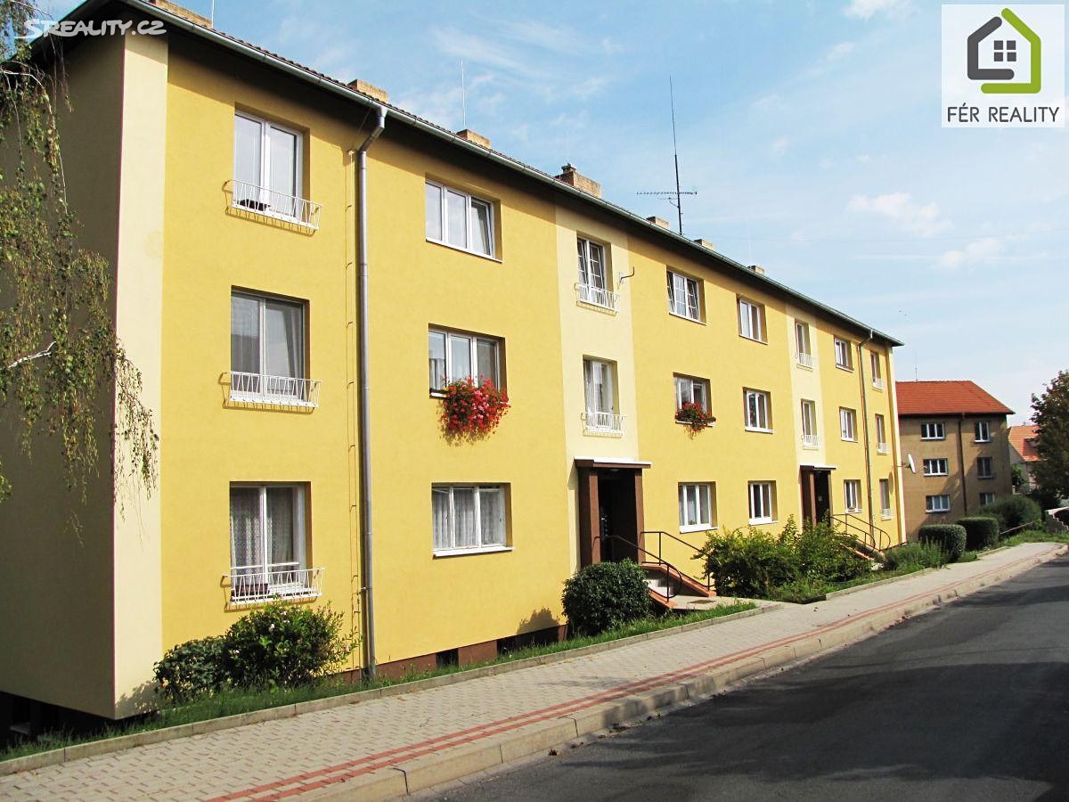 Pronájem bytu 2+1 55 m², Kpt. Jaroše, Roudnice nad Labem