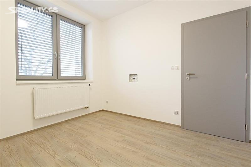 Pronájem bytu 2+kk 43 m², Fanderlíkova, Brno - Žabovřesky