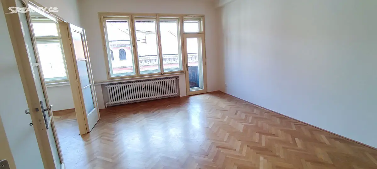 Pronájem bytu 4+1 129 m², Sokolská, Praha 2 - Nové Město
