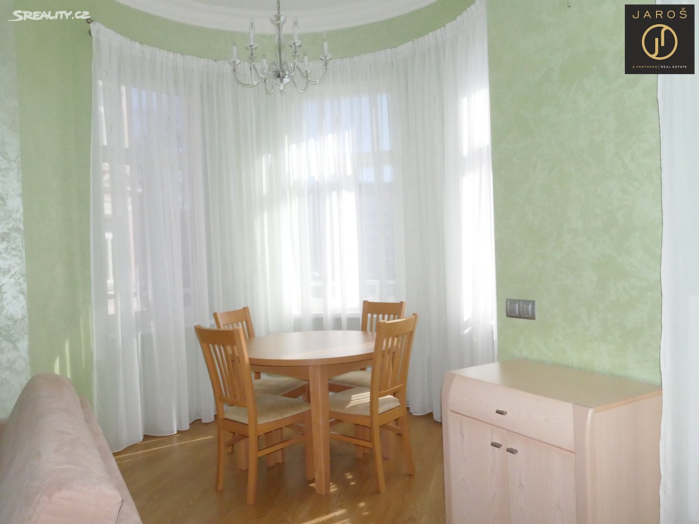 Prodej bytu 1+1 57 m², nábřeží Jana Palacha, Karlovy Vary