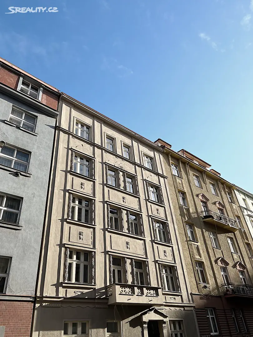 Prodej bytu 2+kk 42 m², Orelská, Praha 10 - Vršovice
