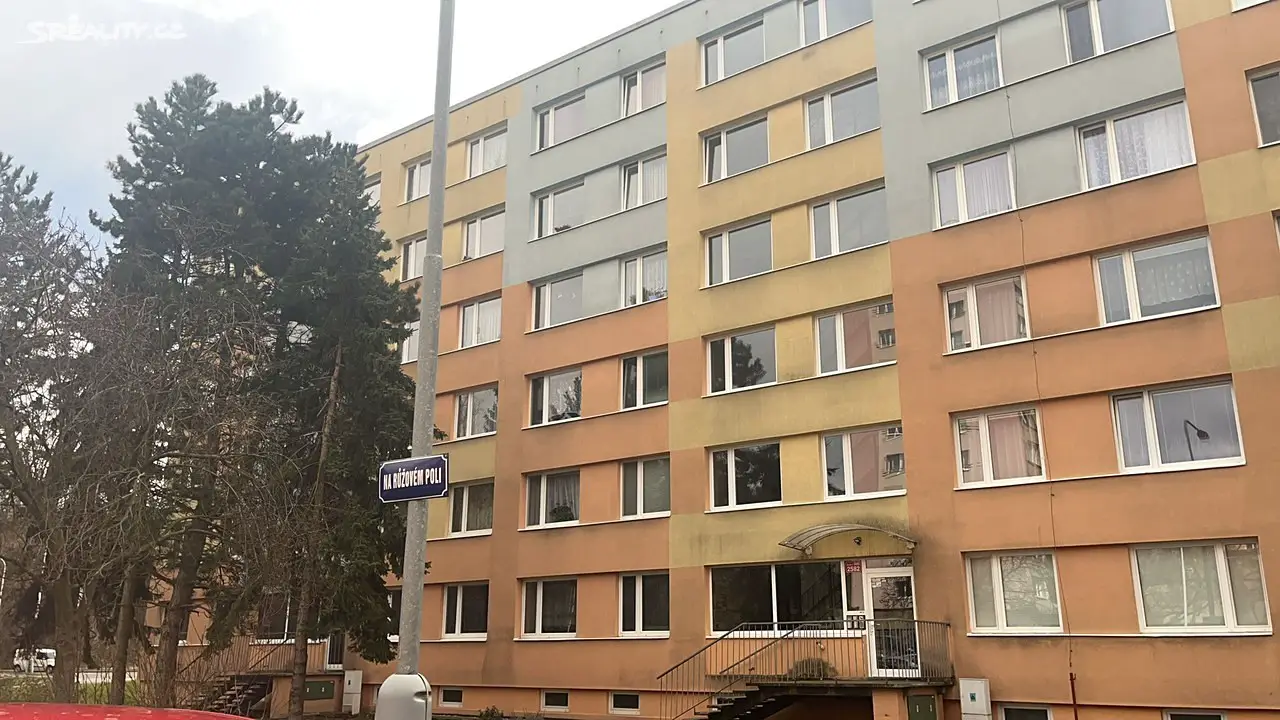 Prodej bytu 3+1 57 m², Ukrajinská, Kladno - Kročehlavy