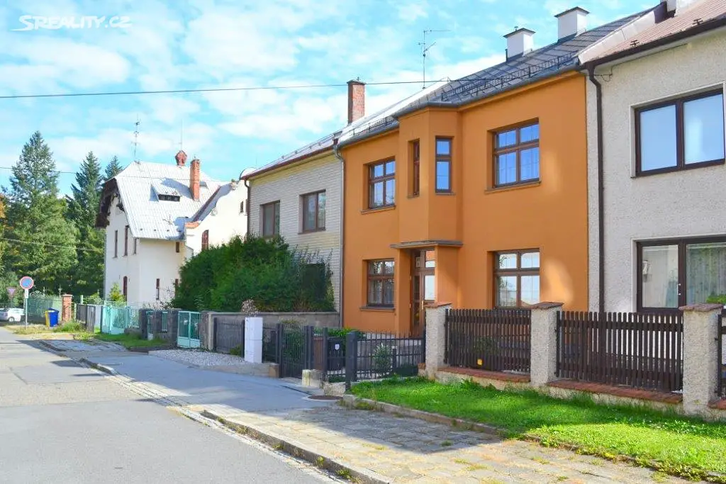 Prodej  rodinného domu 364 m², pozemek 661 m², Čajkovského, Olomouc - Nová Ulice