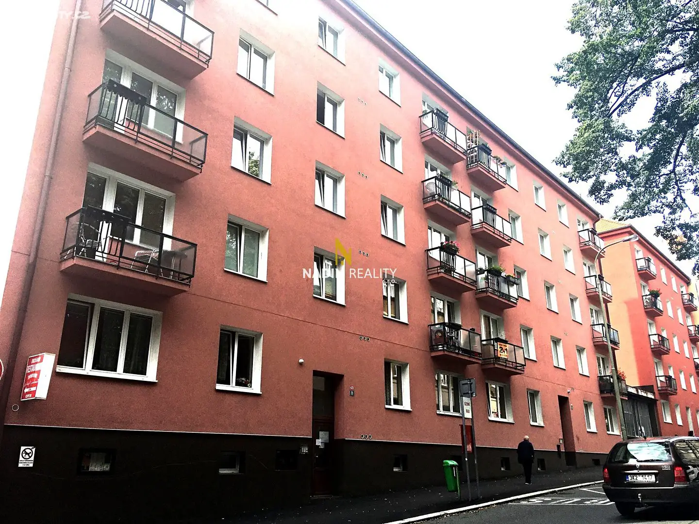 Pronájem bytu 2+1 55 m², I. P. Pavlova, Karlovy Vary