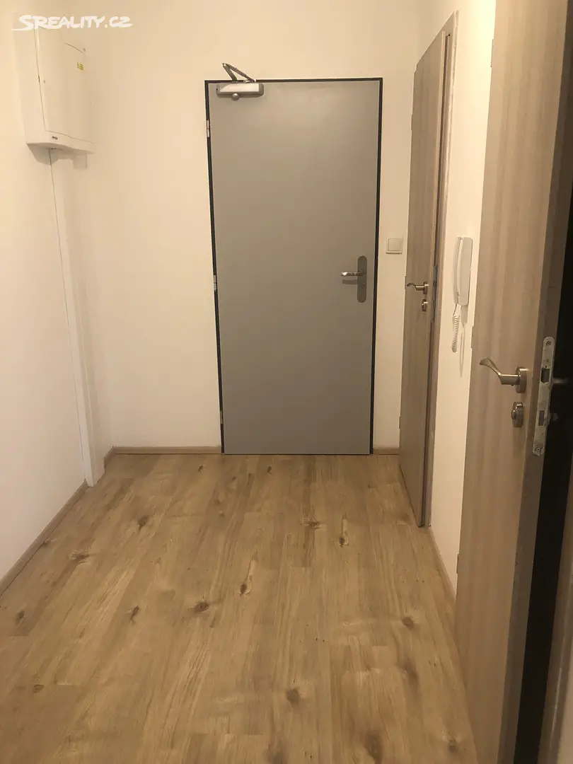 Pronájem bytu 2+kk 56 m², Horolezecká, Praha 10 - Hostivař