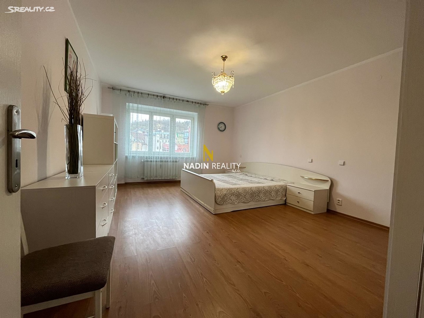 Prodej bytu 3+1 100 m², Varšavská, Karlovy Vary