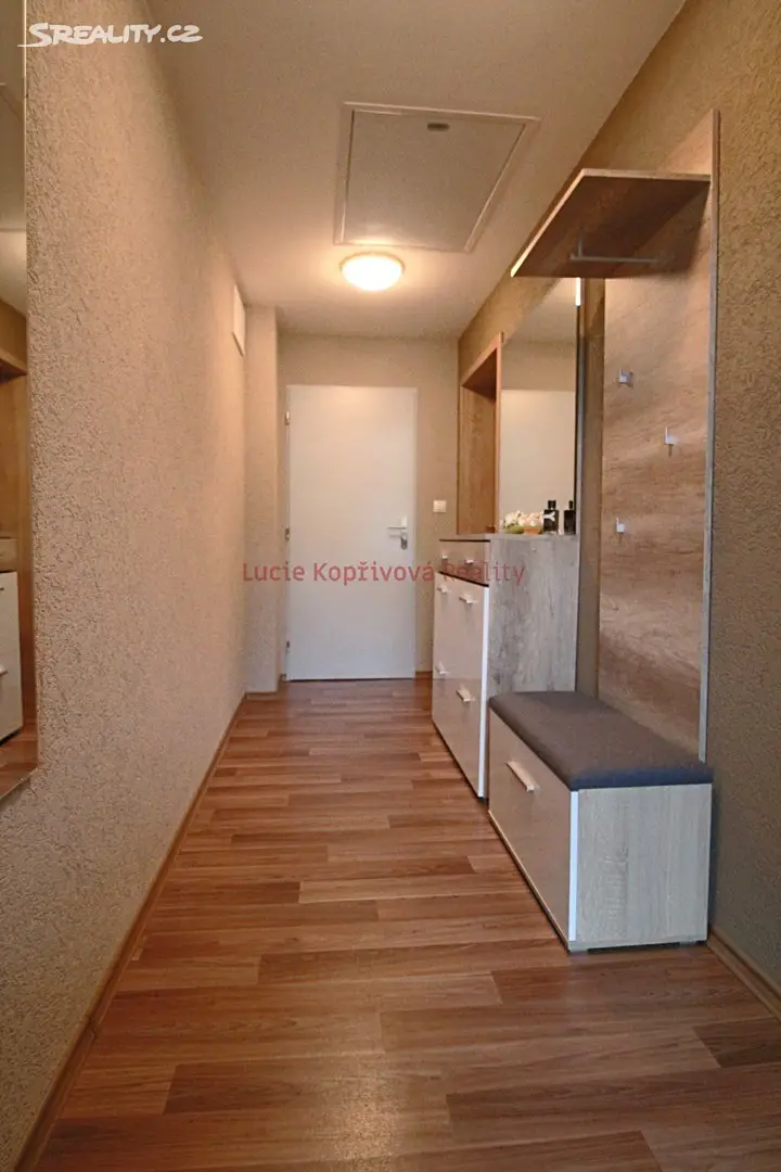 Prodej bytu 3+kk 63 m², Nádražní, Dubňany