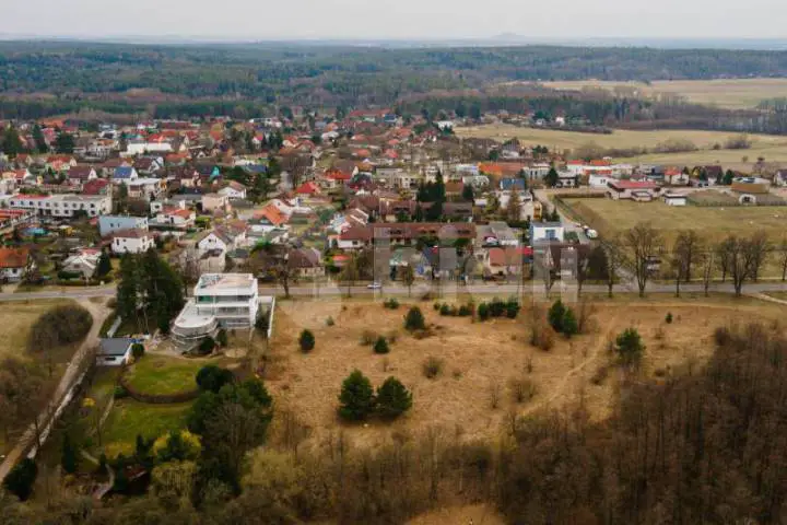 Husova, Třebeš, Hradec Králové