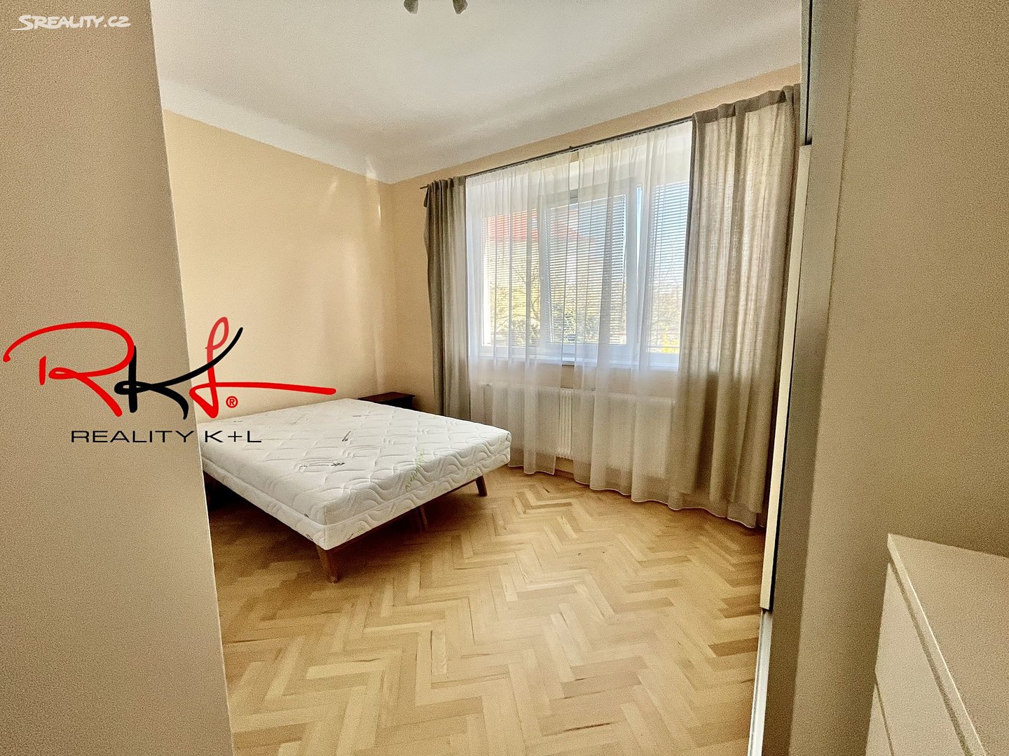 Pronájem bytu 4+1 160 m², Krocínovská, Praha 6 - Dejvice