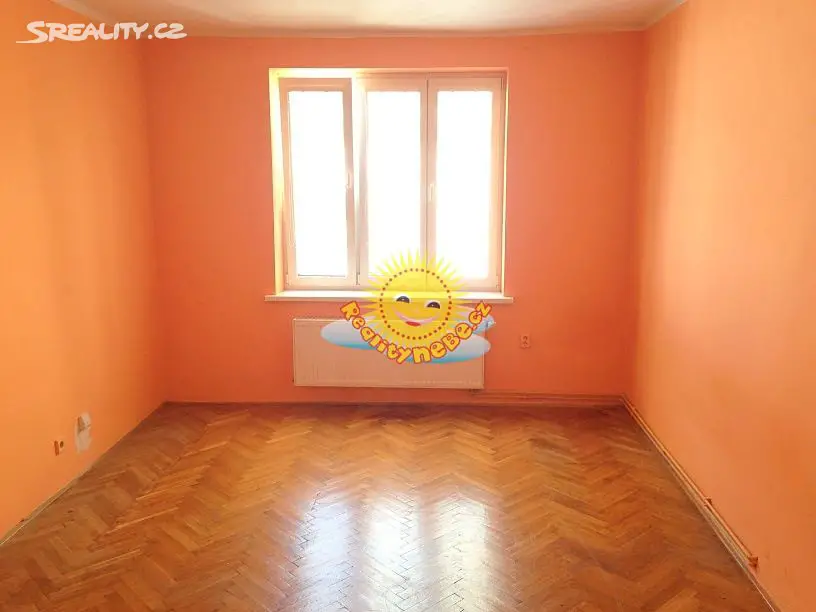 Pronájem bytu 1+1 32 m², Pod Labuťkou, Praha 8 - Libeň