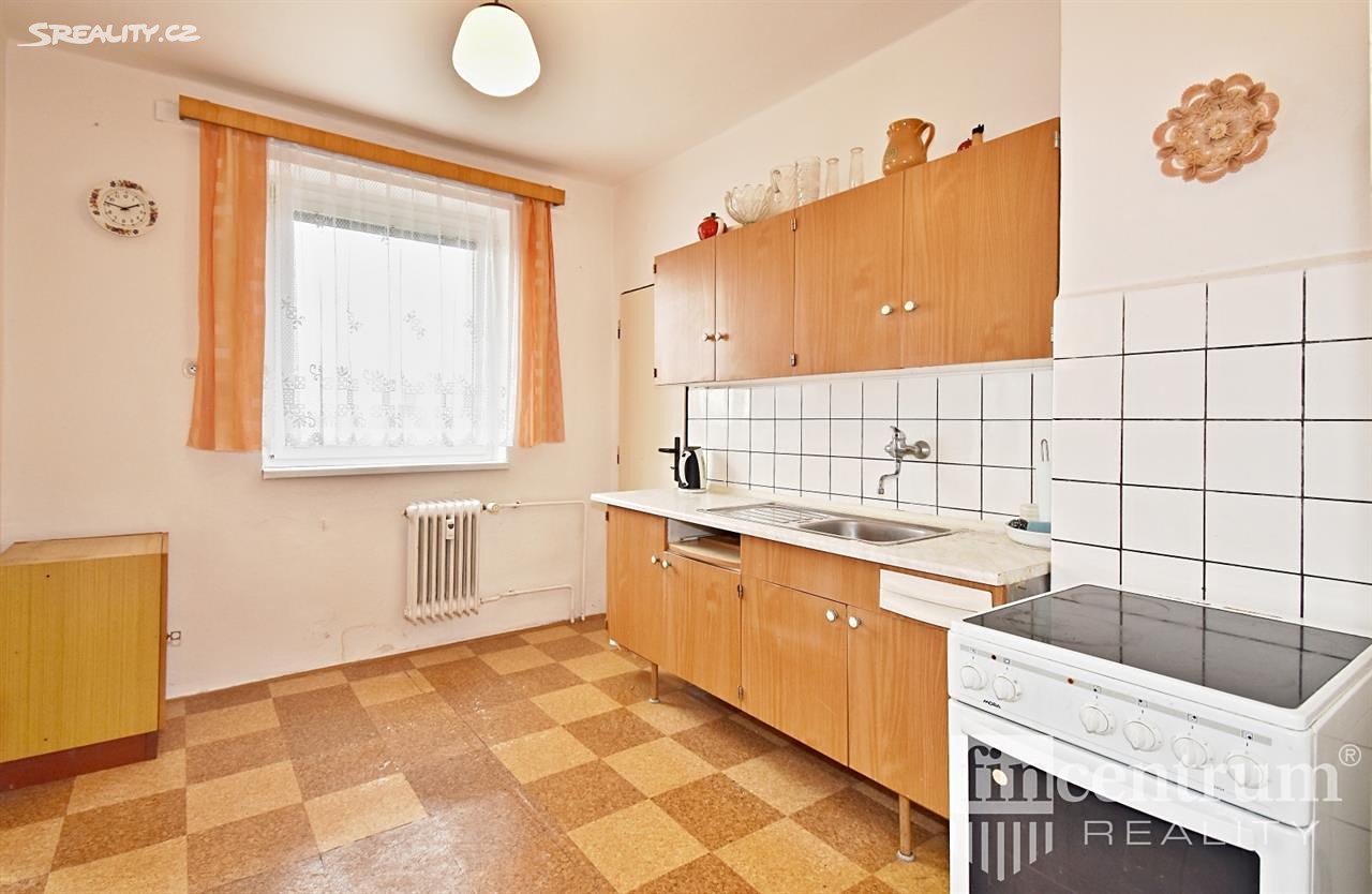 Prodej bytu 3+1 91 m², Vysoká nad Labem, okres Hradec Králové