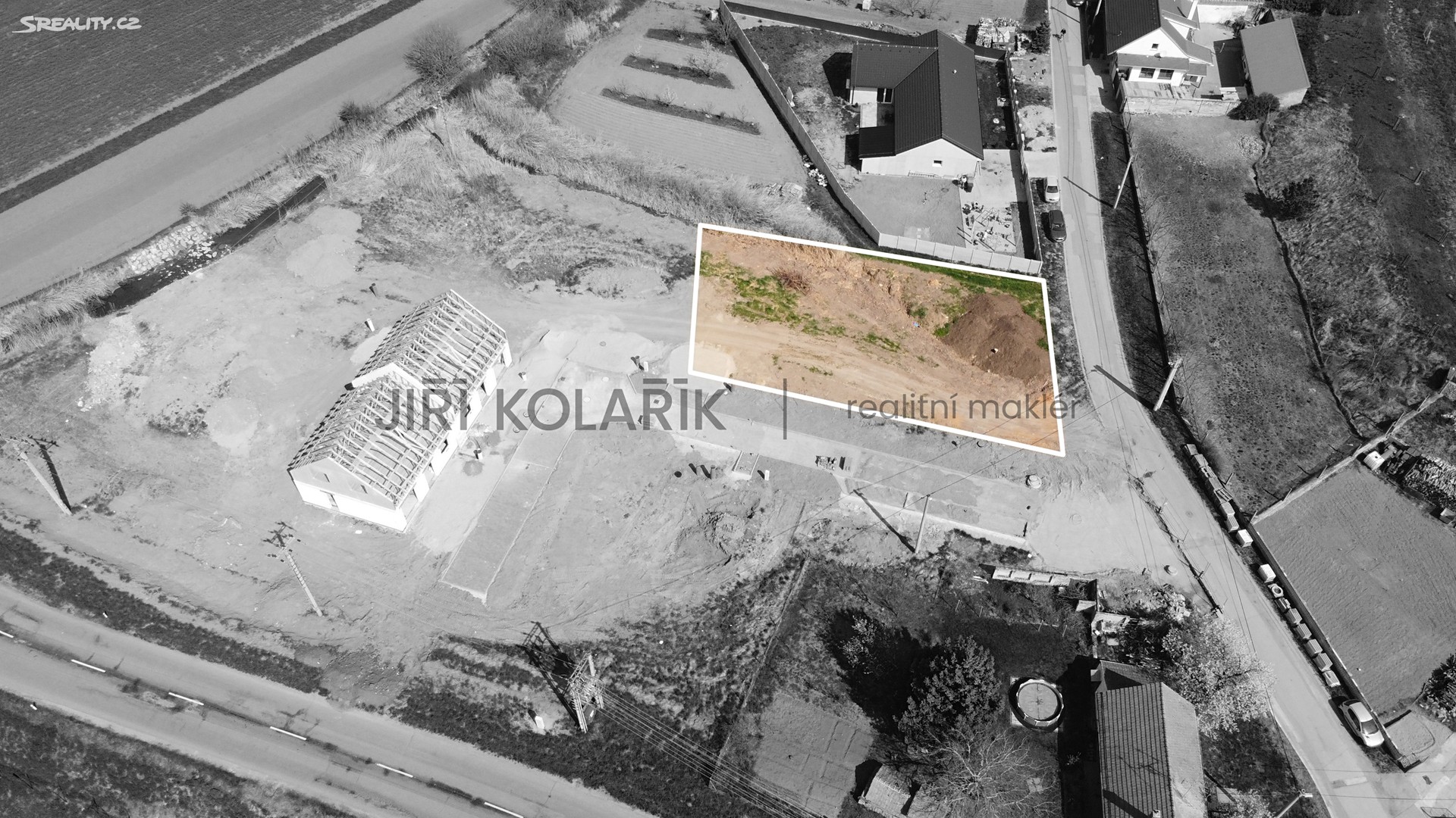 Prodej  stavebního pozemku 1 002 m², Vlasatice, okres Brno-venkov