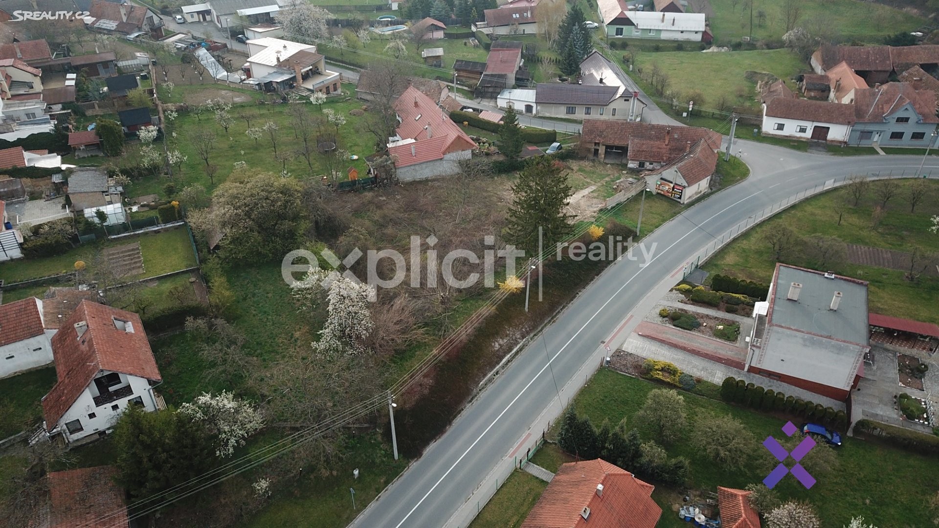 Prodej  stavebního pozemku 1 656 m², Roštín, okres Kroměříž