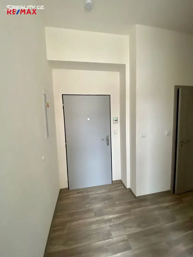 Pronájem bytu 3+kk 90 m², Husova, Plzeň - Jižní Předměstí