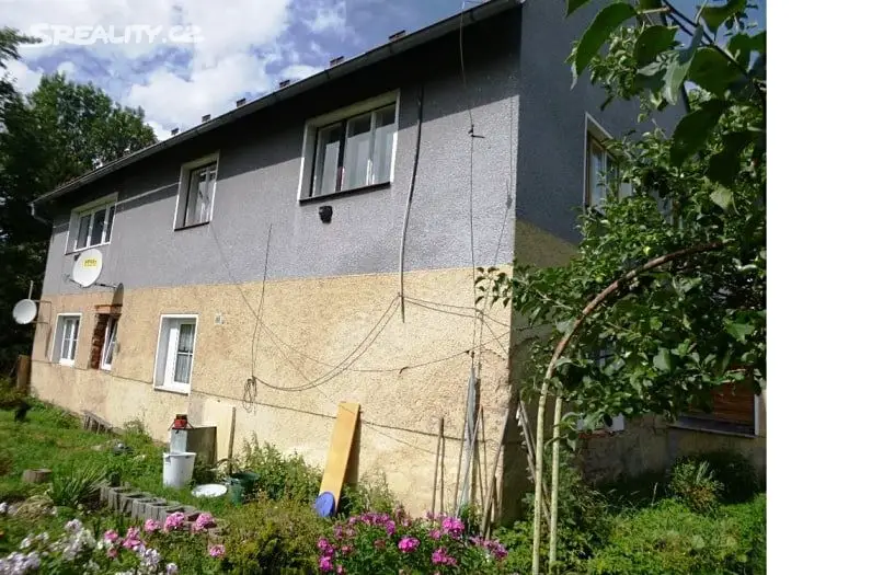 Prodej  rodinného domu 260 m², pozemek 1 008 m², Strážov, okres Klatovy