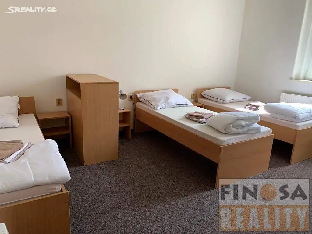 Prodej  vícegeneračního domu 276 m², pozemek 366 m², Kadaňská, Chomutov