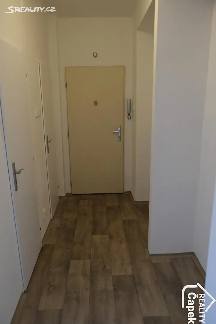 Pronájem bytu 2+1 55 m², Francouzská, Ostrava - Poruba