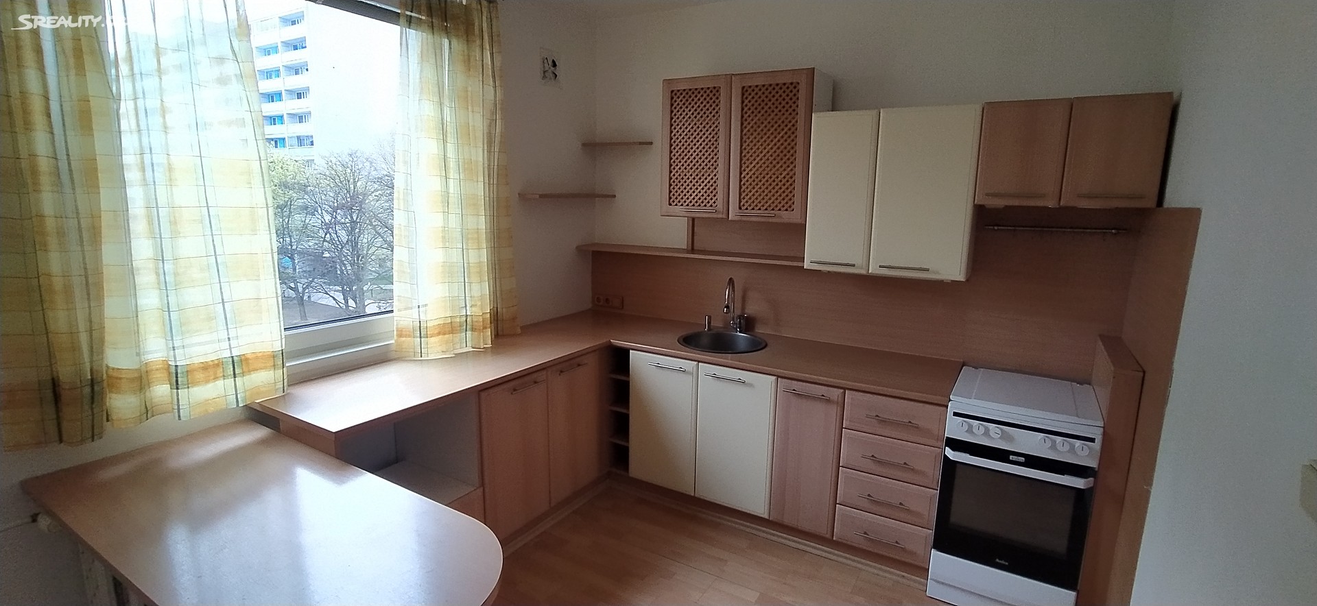 Pronájem bytu 3+1 80 m², Lonkova, Pardubice - Polabiny