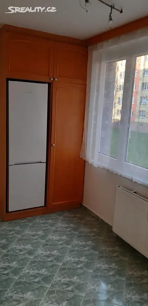 Pronájem bytu 3+1 68 m², Cihlářova, Praha 4 - Kamýk