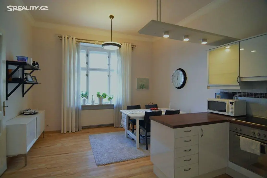 Pronájem bytu 3+1 108 m², Dřevná, Praha 2 - Nové Město