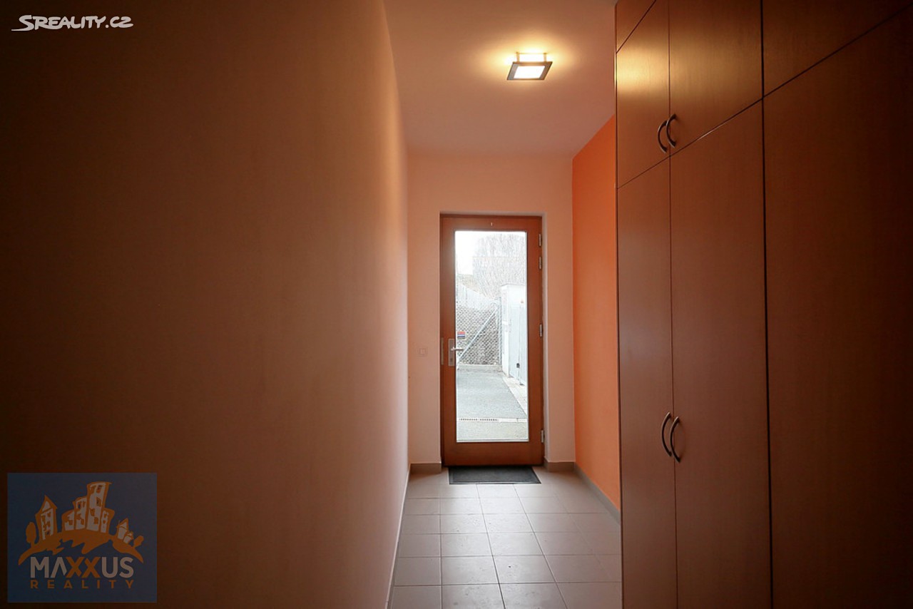 Pronájem bytu 4+kk 98 m², K Palečku, Praha 9 - Horní Počernice