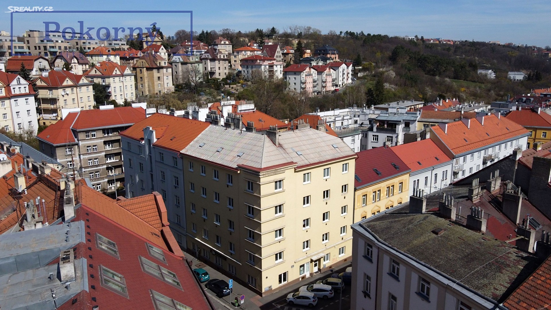 Prodej bytu 1+1 43 m², V zahradách, Praha 8 - Libeň