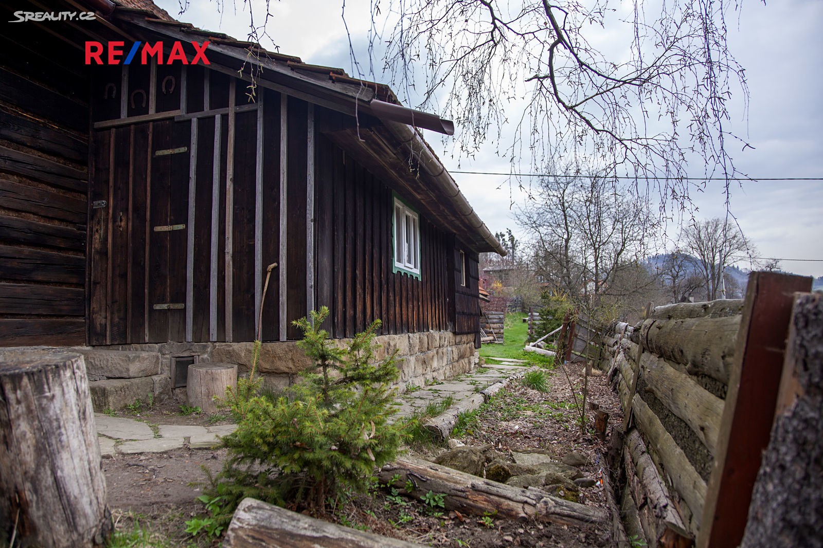 Prodej  chalupy 84 m², pozemek 989 m², Malá Bystřice, okres Vsetín