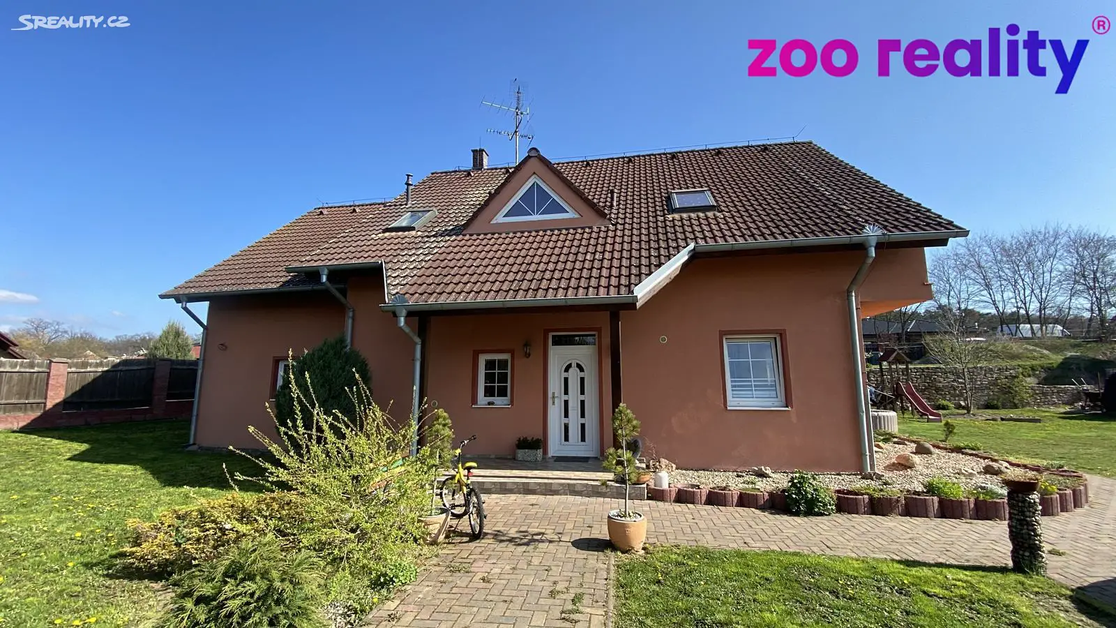 Prodej  rodinného domu 250 m², pozemek 1 085 m², Bránská, Březno
