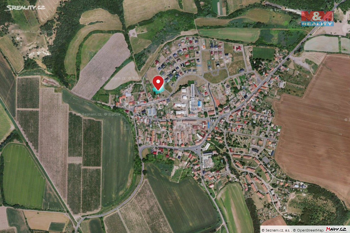 Prodej  stavebního pozemku 1 605 m², Staňkovice, okres Louny