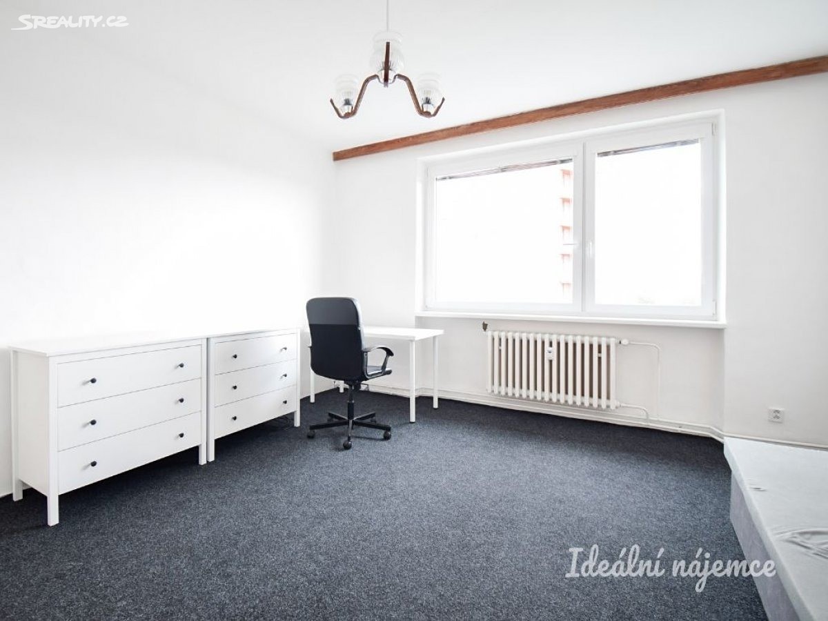 Pronájem bytu 1+1 37 m², Bělohorská, Brno - Židenice