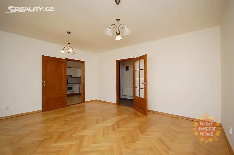 Pronájem bytu 3+1 110 m² (Podkrovní), Vinohradská, Praha 2 - Vinohrady
