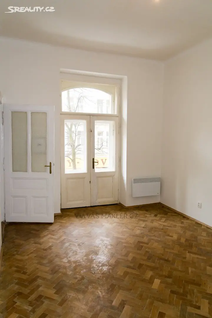 Pronájem bytu 1+1 43 m², Ondříčkova, Praha 3 - Žižkov