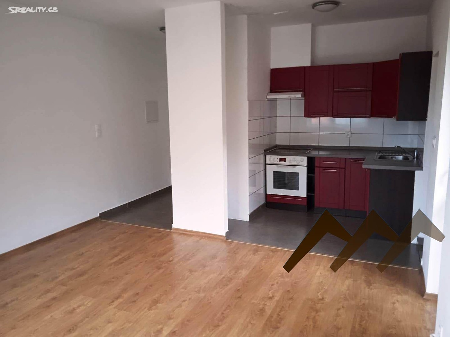 Pronájem bytu 1+kk 24 m², Javorová, Liberec - Liberec XIV-Ruprechtice