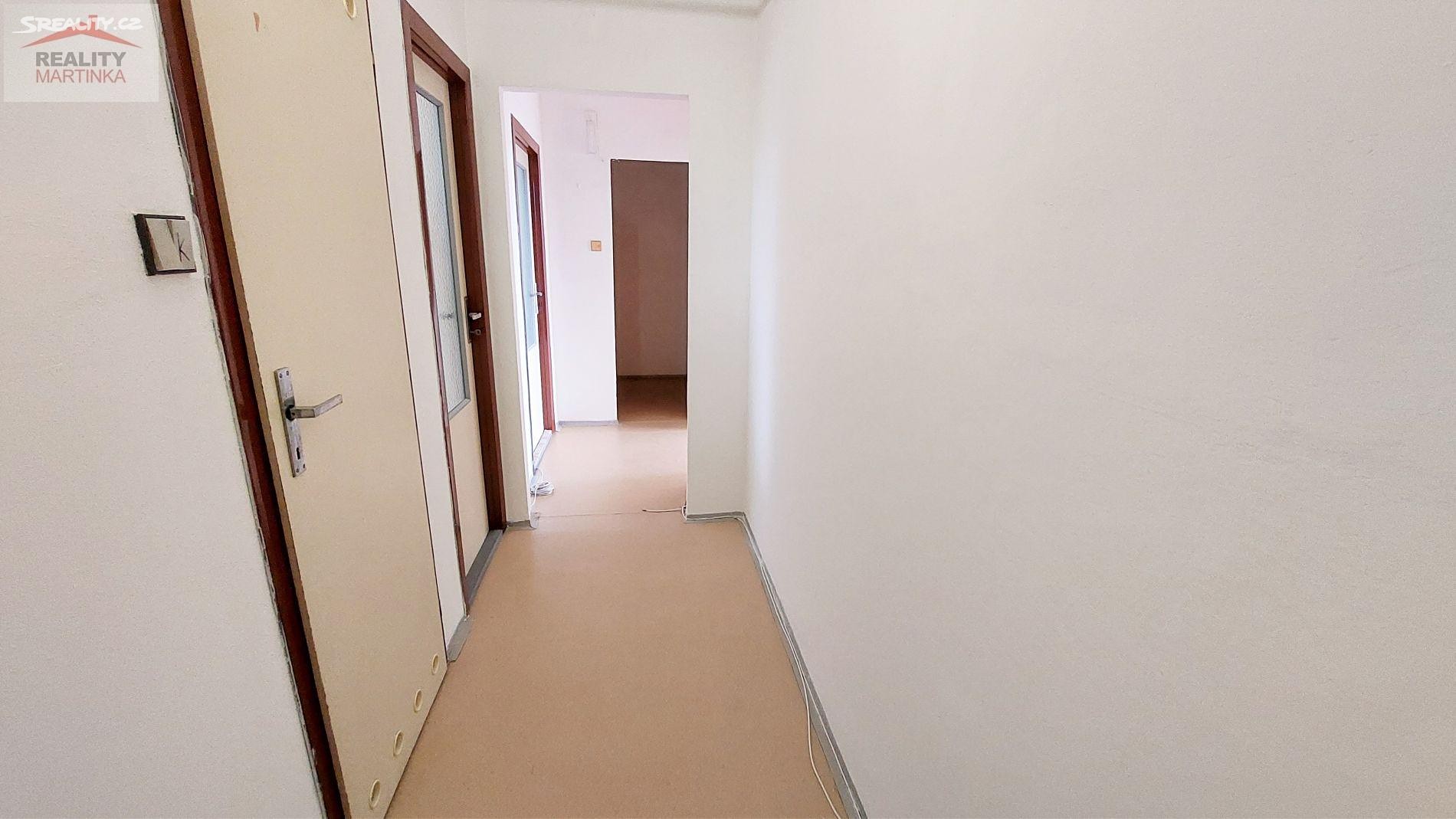 Pronájem bytu 2+1 59 m², Kulturní, Rožnov pod Radhoštěm