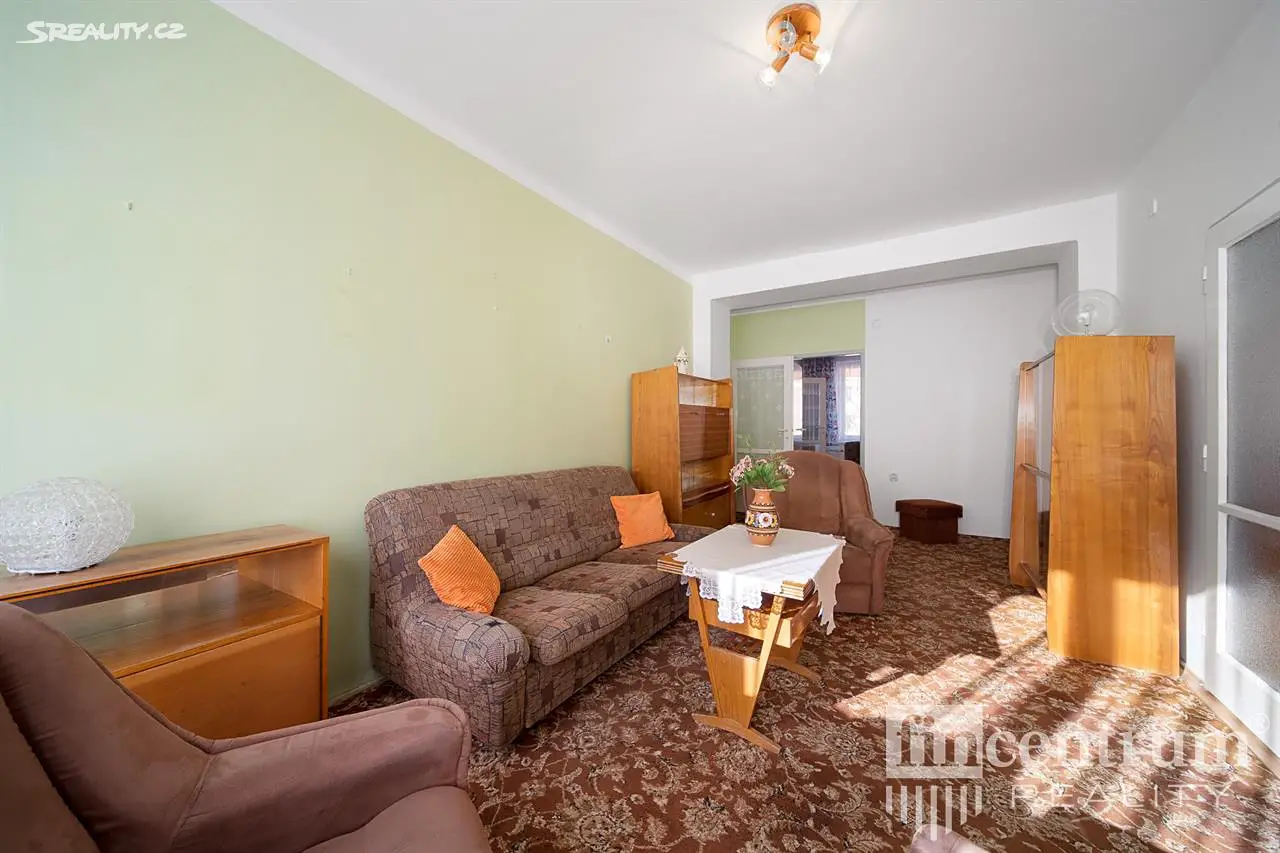 Pronájem bytu 3+1 64 m², Benešovo náměstí, Pardubice - Zelené Předměstí