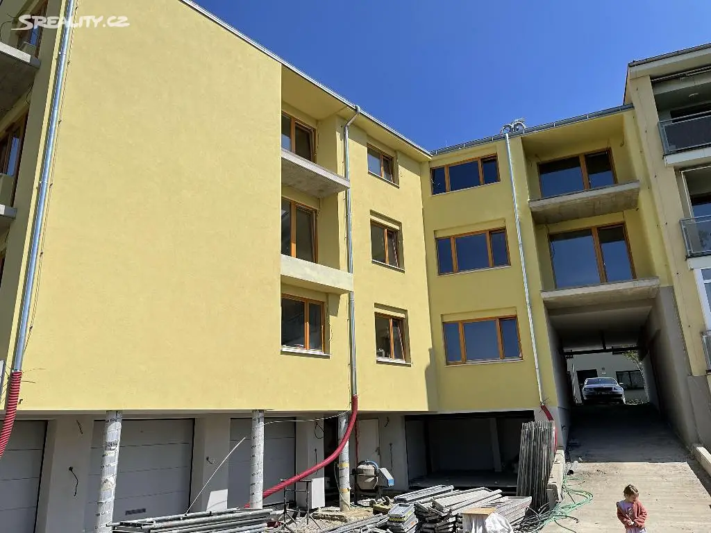 Prodej bytu 1+kk 42 m², Holzova, Brno - Líšeň