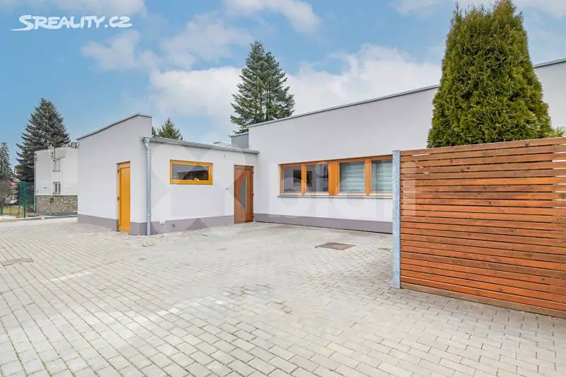 Prodej  rodinného domu 317 m², pozemek 690 m², Brno - Ivanovice, okres Brno-město