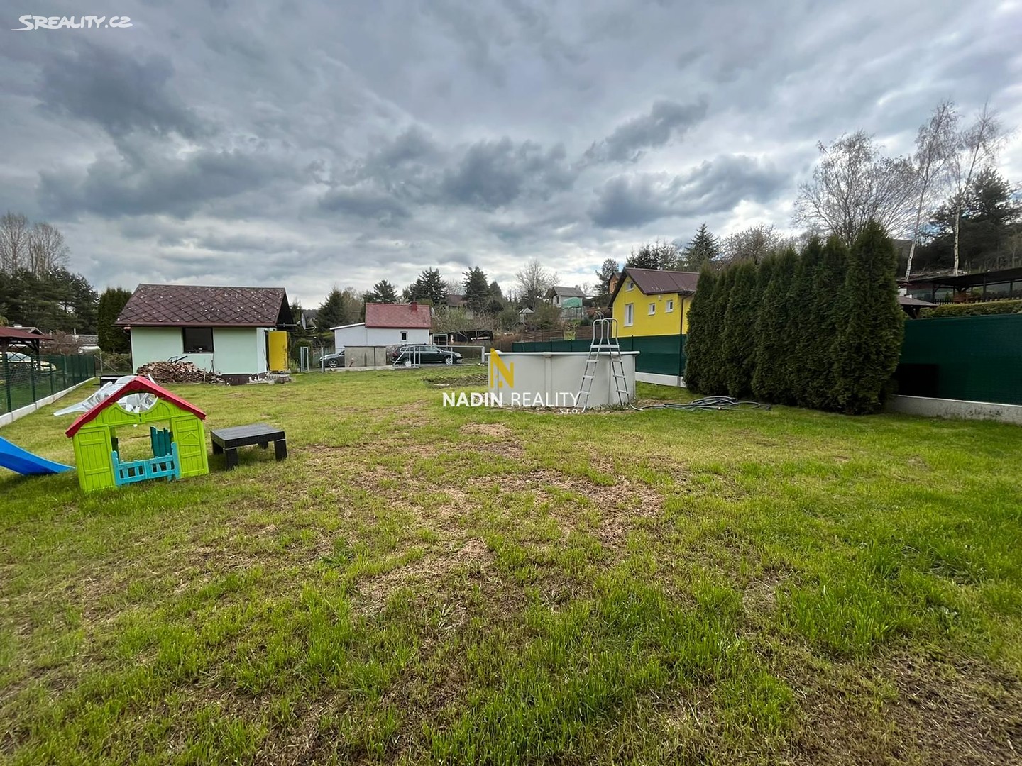 Prodej  chaty 20 m², pozemek 474 m², Sokolská, Karlovy Vary - Doubí