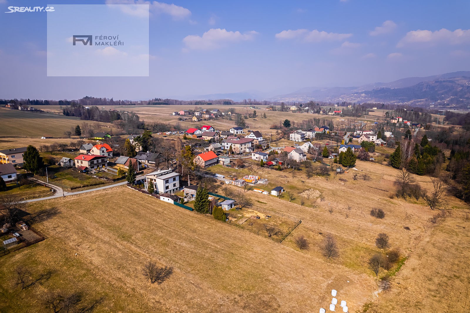 Prodej  stavebního pozemku 3 927 m², Milíkov, okres Frýdek-Místek