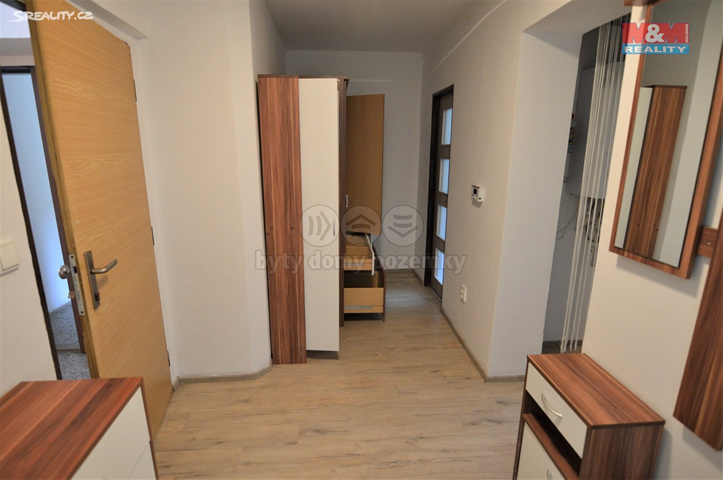 Pronájem bytu 1+1 58 m², Svinarská, Hradec Králové - Slatina